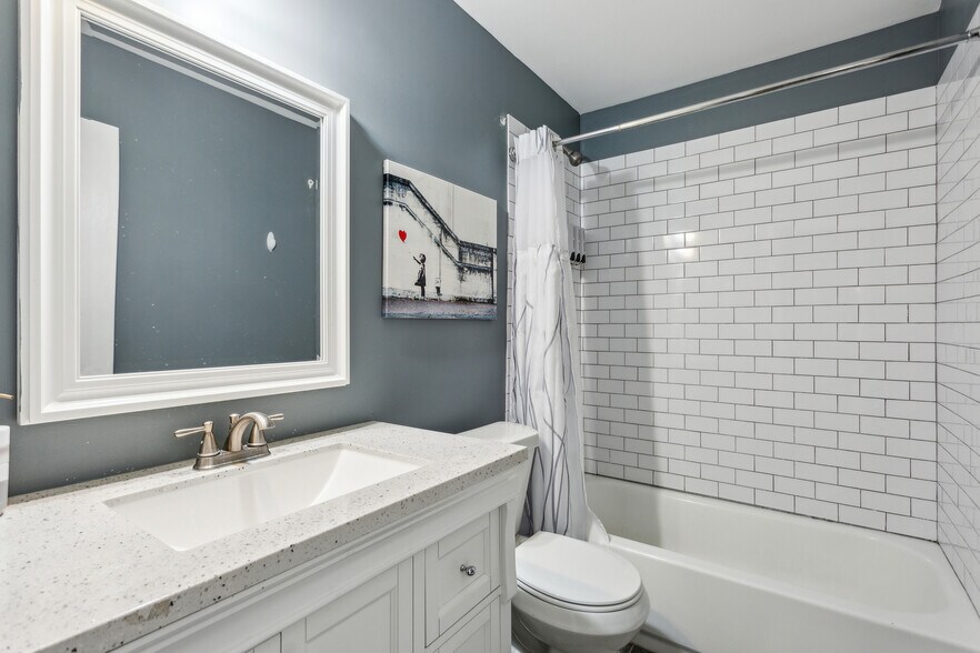 Building Photo - 1870 Waldrep Cir SE