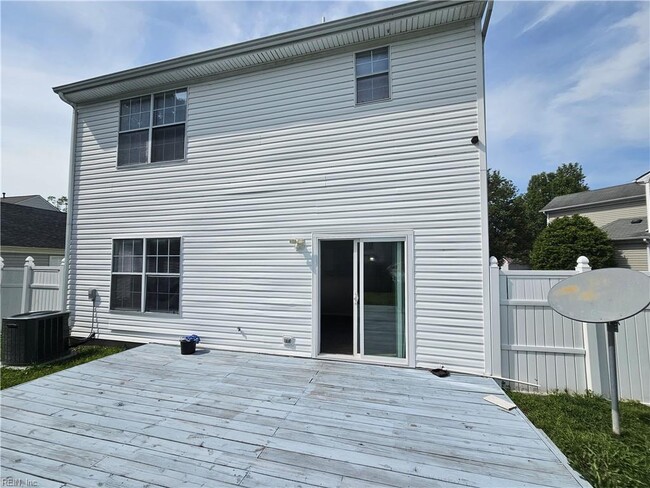 Building Photo - 3604 Pasture Cove