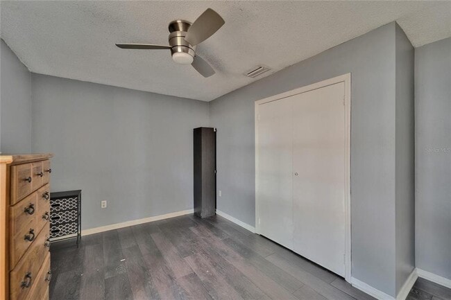 Building Photo - 8818 Ashman Rd