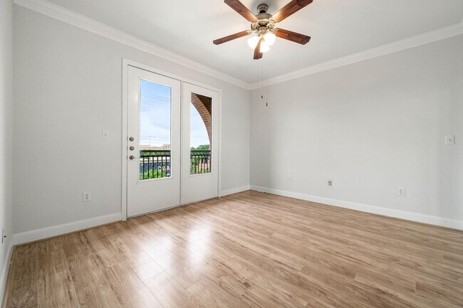 Building Photo - 2299 Lone Star Dr