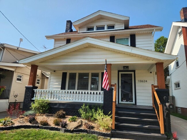 Building Photo - Newly Renovated 3-Bedroom Property in Prim...