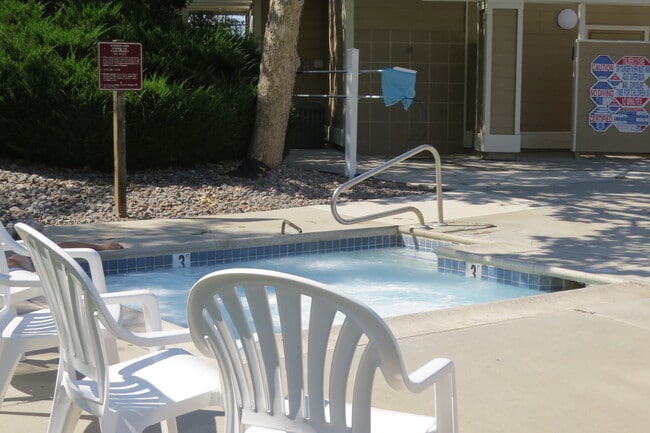 Building Photo - 3268 Joshua Park Dr
