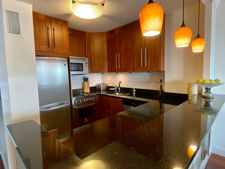 Building Photo - 151 Tremont St