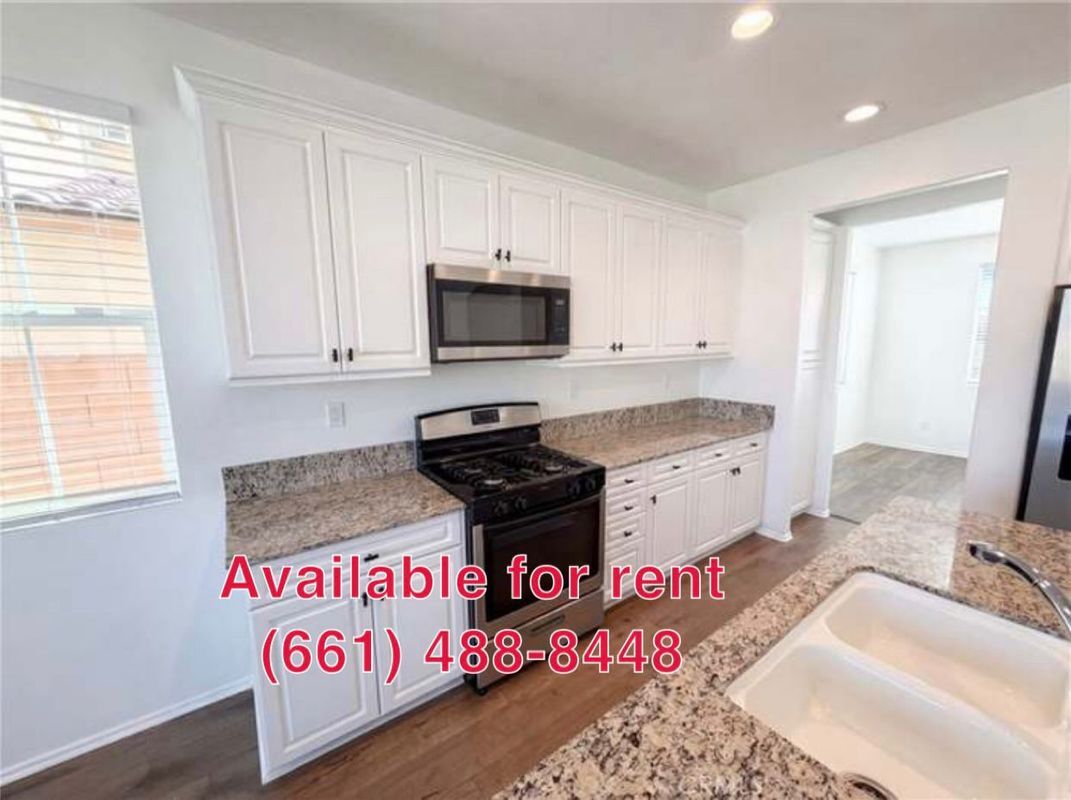 Building Photo - 15110 Paseo Verde Pl