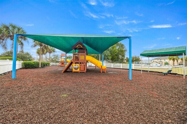 Building Photo - 25818 Bloomsbury Ct