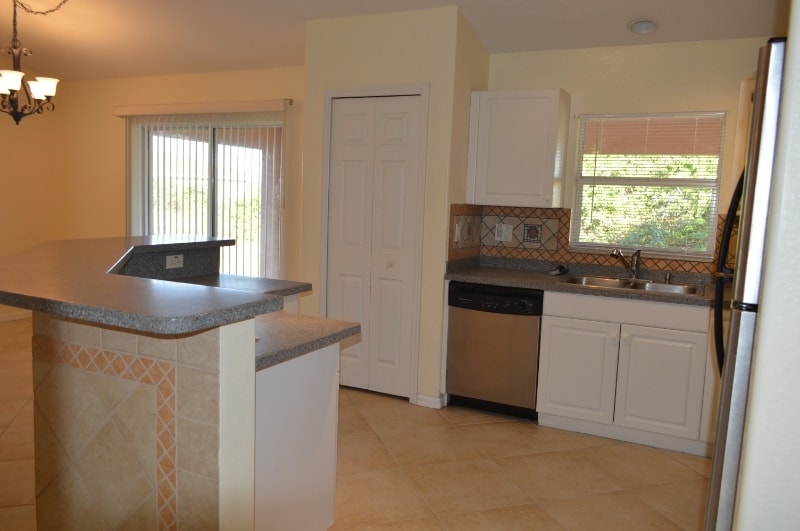 Building Photo - 3200 36th St SW