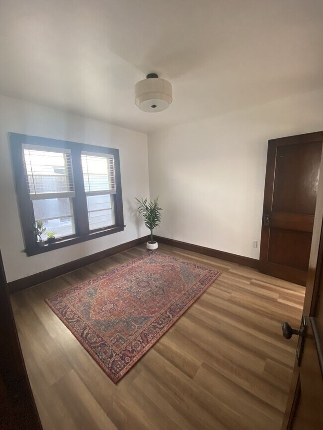 Building Photo - 1349-1351 S 71st St. (Duplex)