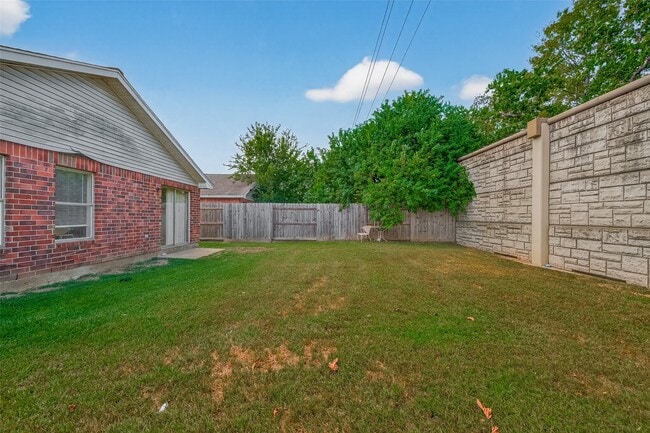 Building Photo - 4642 Callery Creek Dr