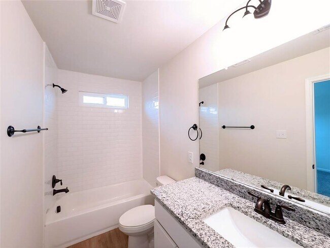 Building Photo - 13837 Enzo Gate