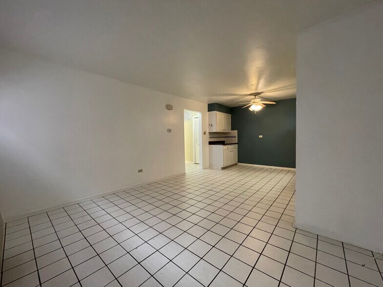 Building Photo - 2132 N Harlem Ave