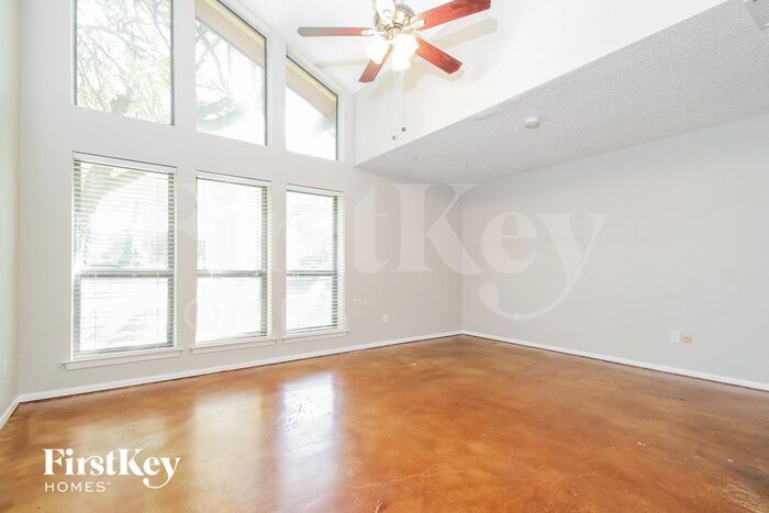 Building Photo - 1327 Marble Canyon Dr