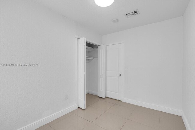 Building Photo - 13470 NW 16th Ave