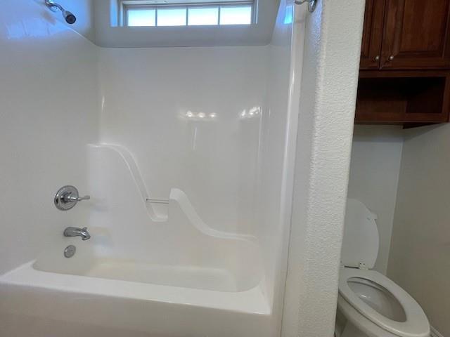 Building Photo - 3909 SW Sycamore St