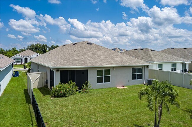 Building Photo - 12143 Kingsley Trl