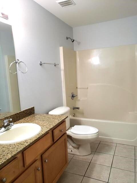Building Photo - "Charming 3-Bed Townhouse Retreat in Fort Walton Beach!"