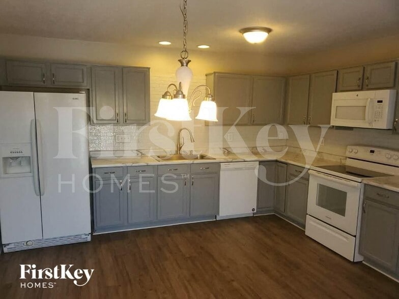 Building Photo - 5606 Beechtree Ln