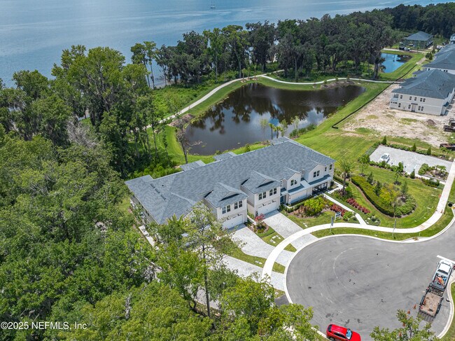 Building Photo - 23 Oak Pk Dr