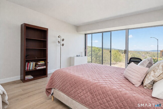 Building Photo - 30 Woodland St