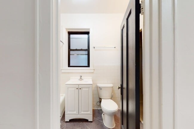 Floorplan - 5053 S. Ellis Avenue