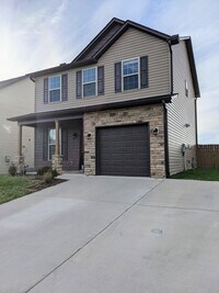 Building Photo - Great Location in the River Stone Community!