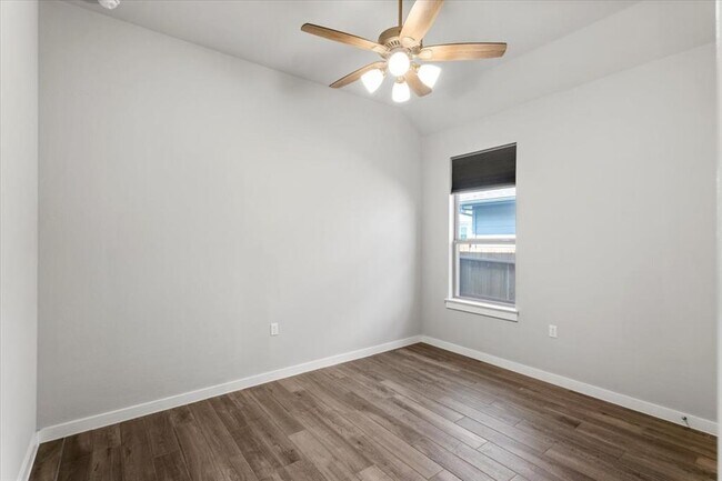 Building Photo - 8109 Gilwice Ln