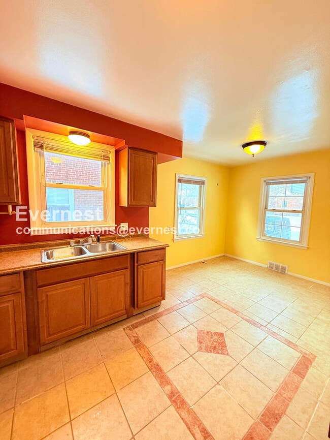 Building Photo - 11408 Seminole