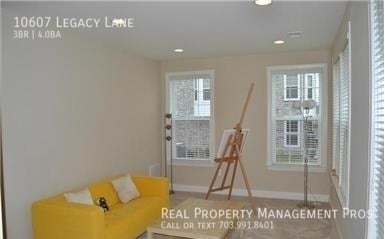 Building Photo - 10607 Legacy Ln