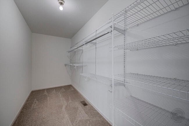 Building Photo - 3933 Granite Ct