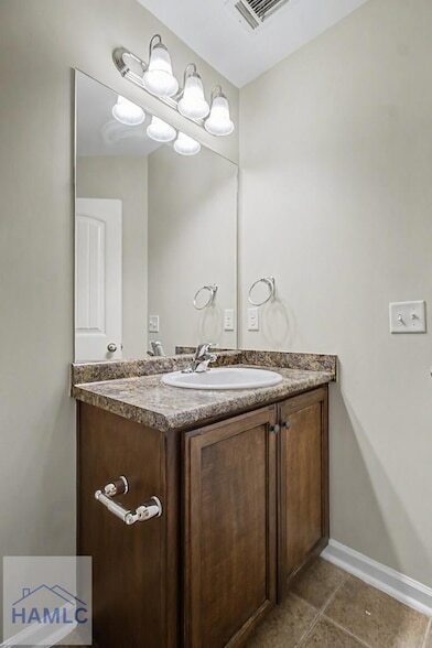 Building Photo - 1235 Peacock Trail