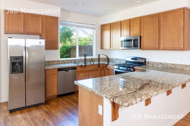 Building Photo - 8955 Valencia St