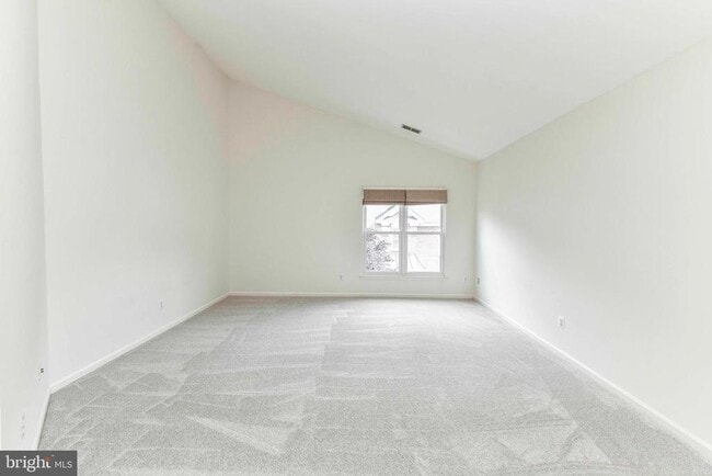 Building Photo - 3105 White Daisy Pl