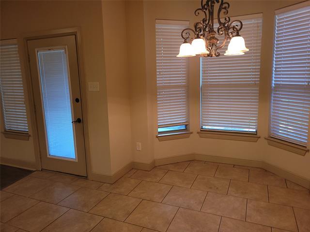 Building Photo - 5130 Southpoint Dr