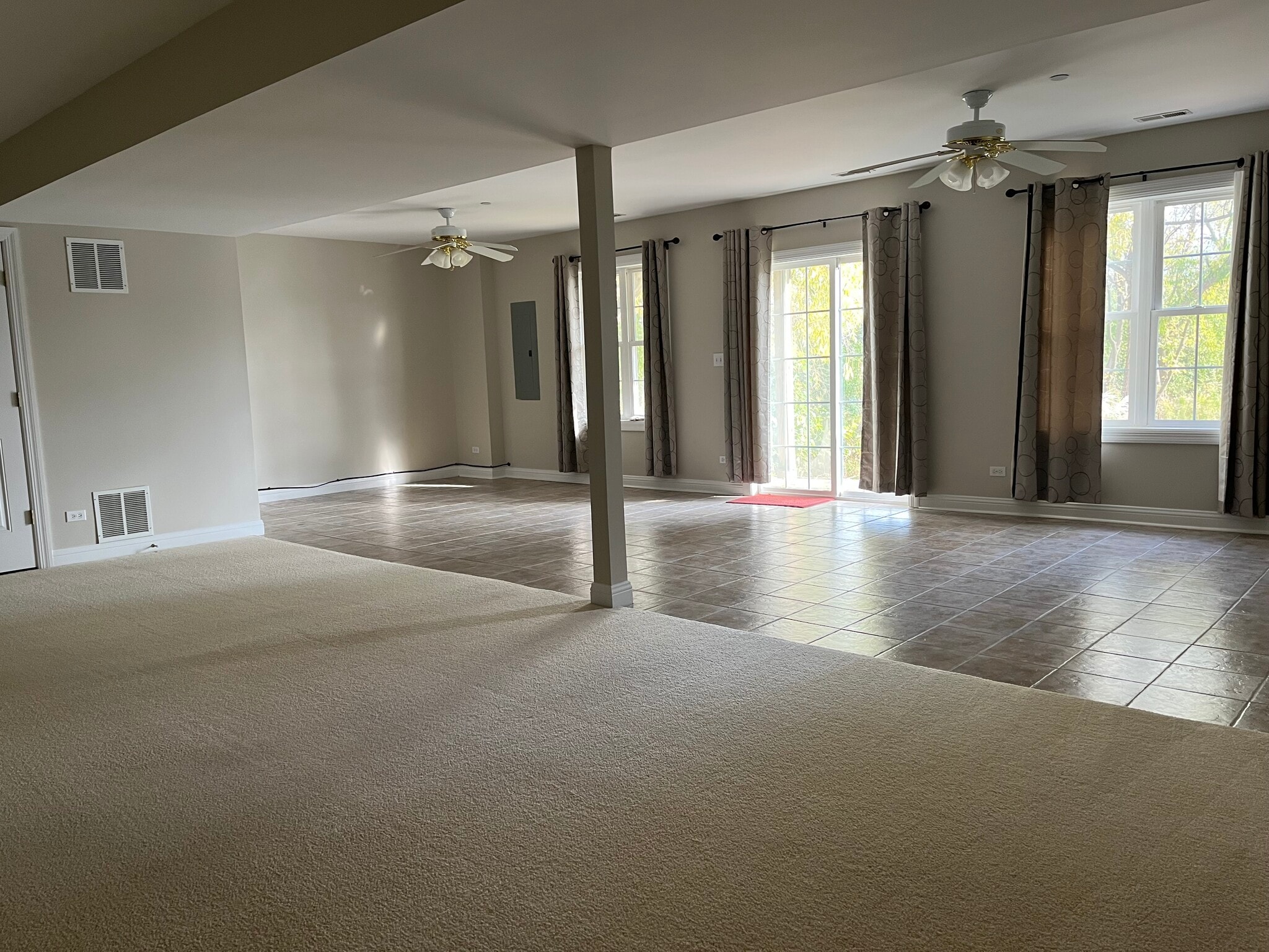 Building Photo - 1531 Queen Ann Ln