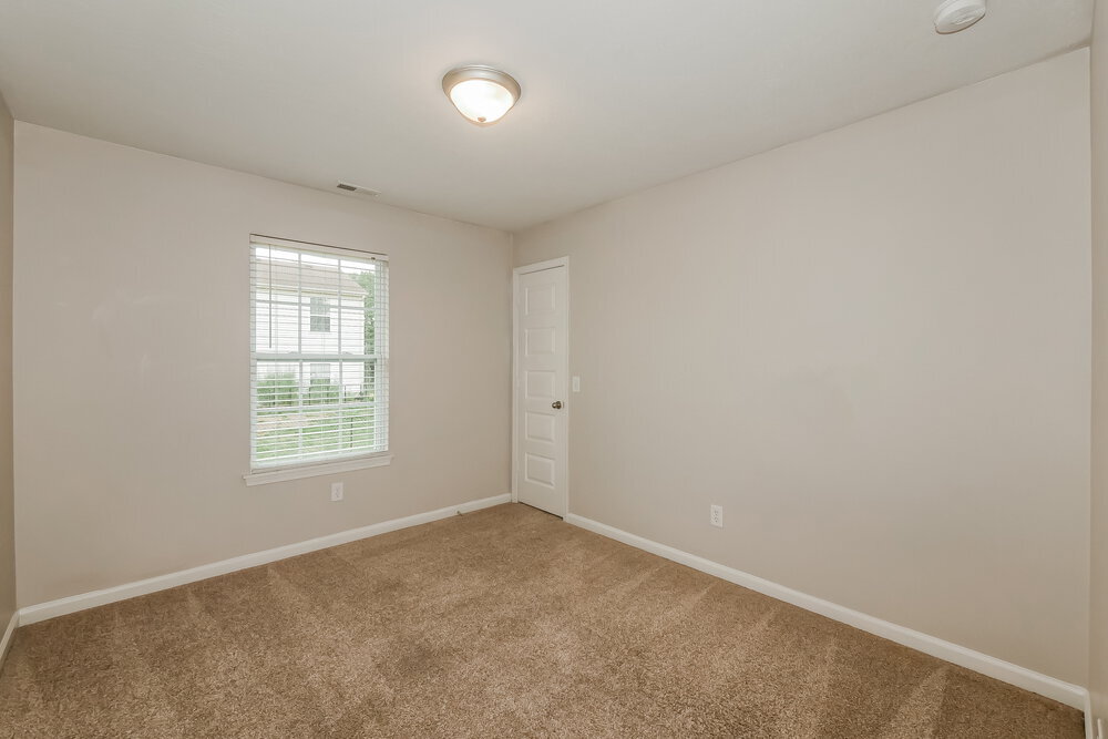 Building Photo - 4062 Magnolia Dr