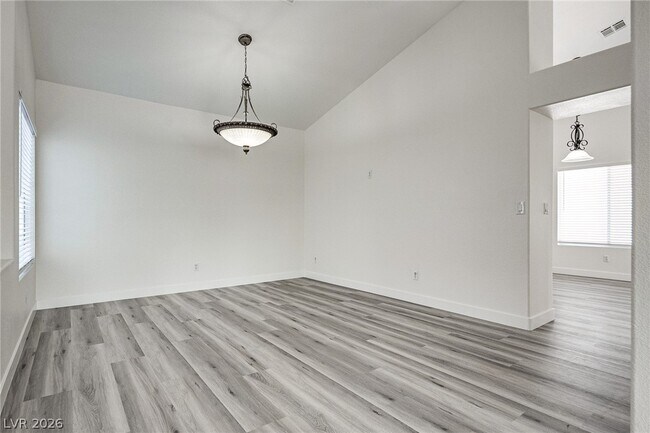 Building Photo - 7724 Rye Canyon Dr