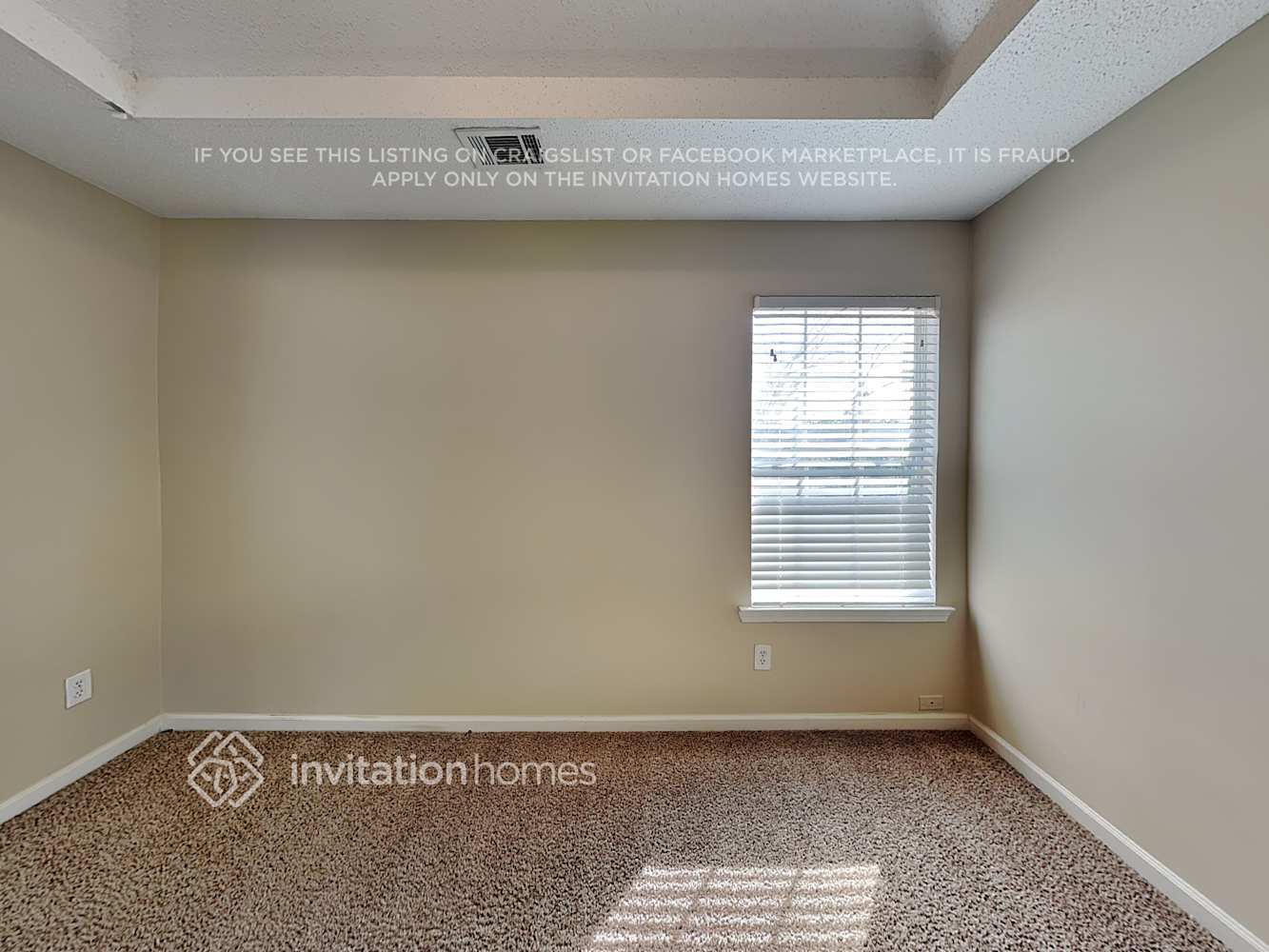 Building Photo - 1457 St George Pl