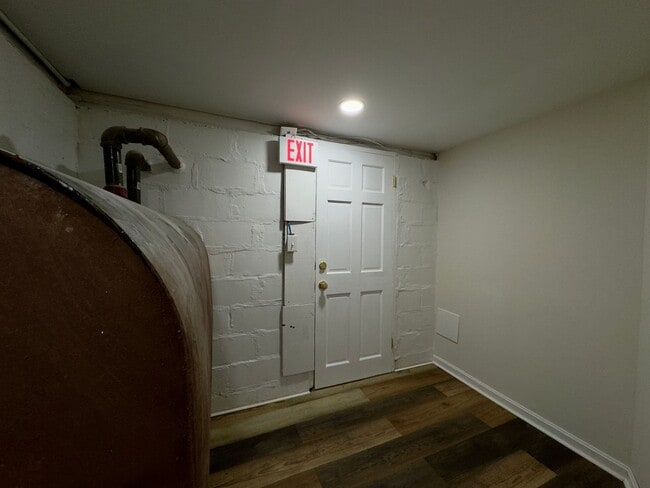 Building Photo - Charming 3 Bedroom/2 Bathroom Home in Spark Glencoe, MD!