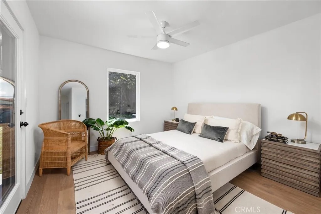 Building Photo - 3518 S Burnside Ave