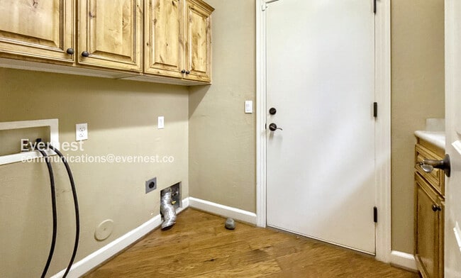 Building Photo - 4700 S Fulton Ranch Blvd