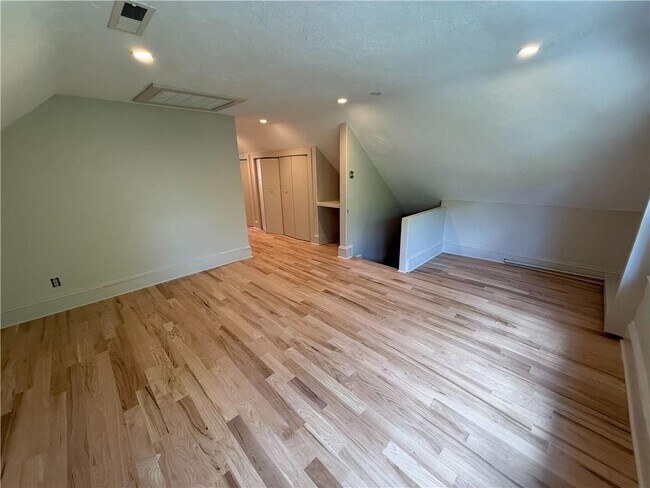 Building Photo - 29 Braman St