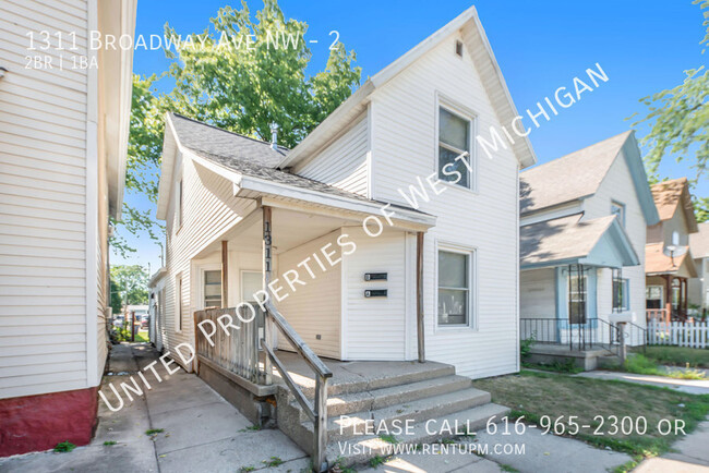 Building Photo - Available Now | Newly Updated 2 Bedroom, 1...