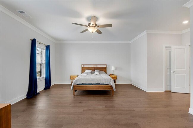 Building Photo - 3192 Bartee Walk