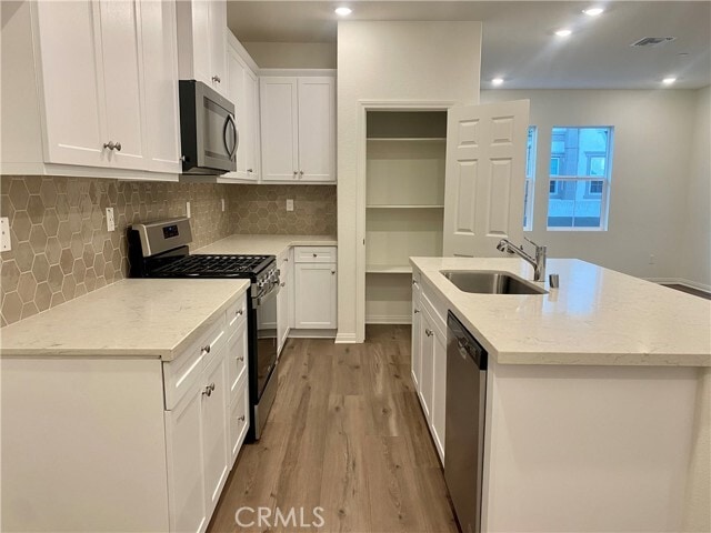 Building Photo - 3943 E Carmel Privado