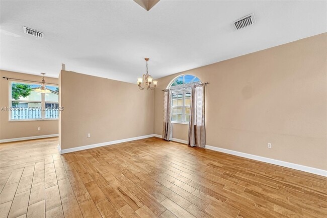 Building Photo - 15740 NW 16th Ct