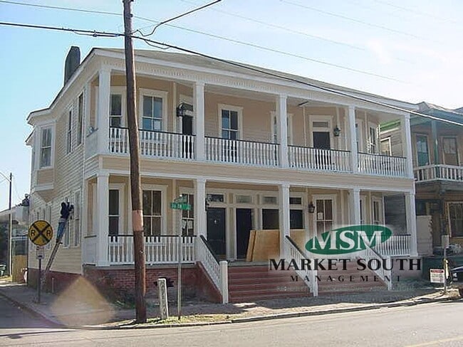 Building Photo - Downtown/SCAD RENTAL