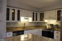 Building Photo - 6821 Montivideo Square Ct