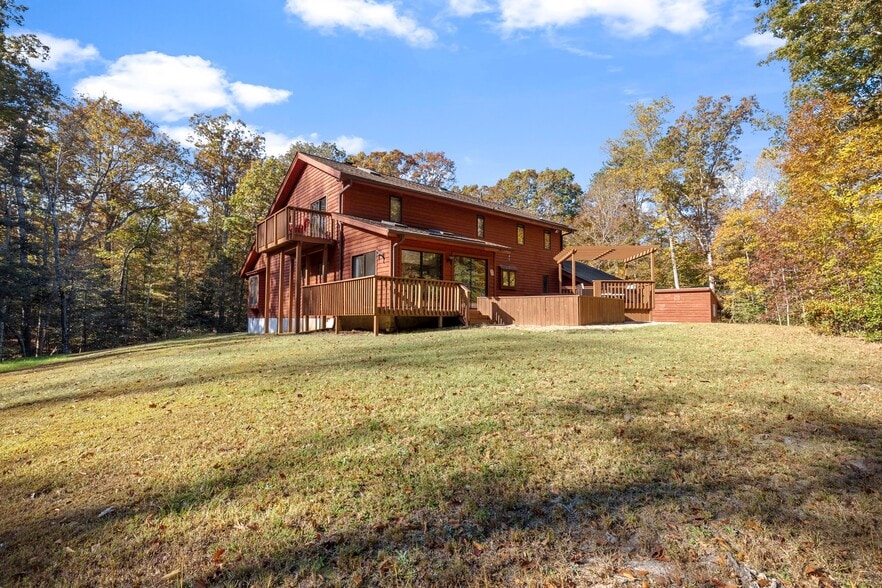 Building Photo - 8300 St Peters Ln