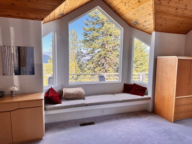Building Photo - Ski Lease Available - Mountain Masterpiece with Panoramic Lake & Mtn Views