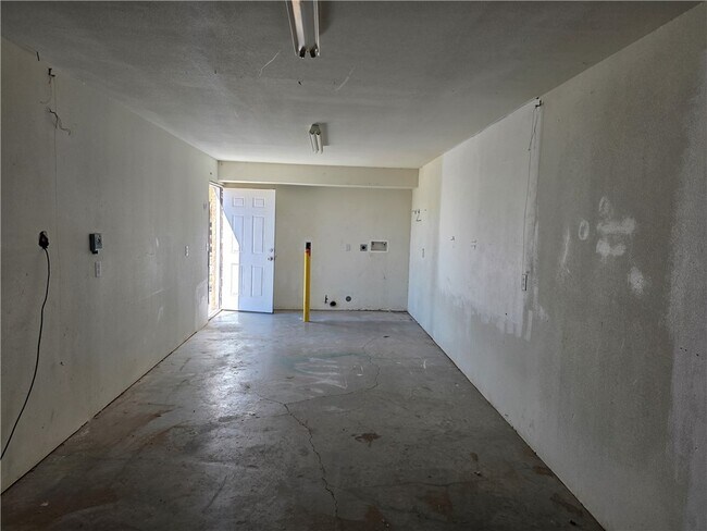 Building Photo - 346 Rio Grande Ct
