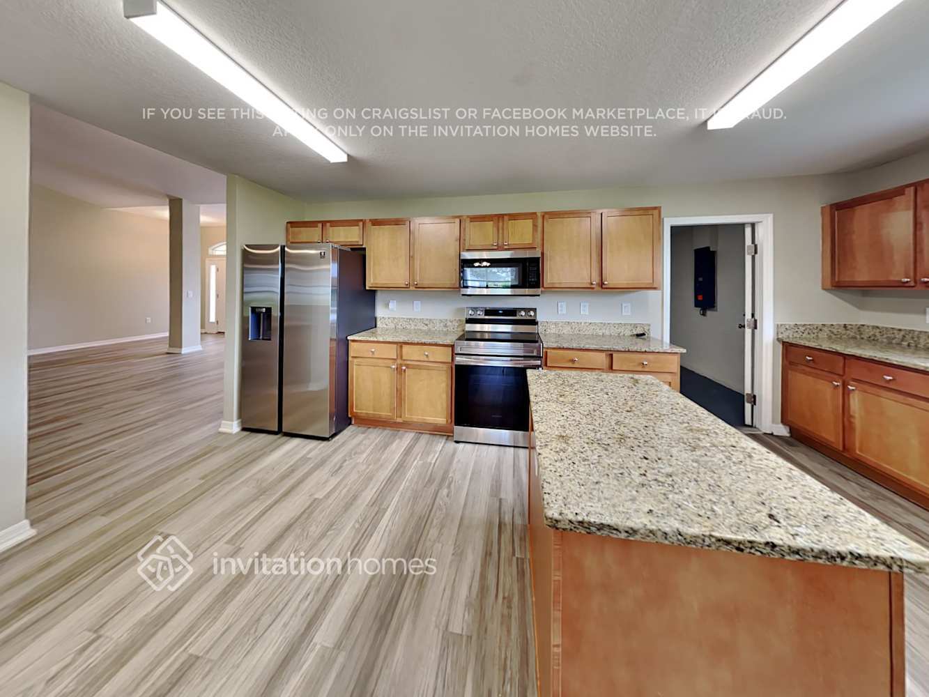Building Photo - 1075 Paraclete Rd